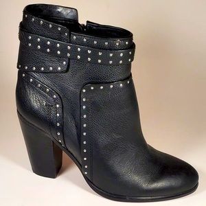 Vince Camuto Woman’s Black Ankle Booties Black Leather Studded